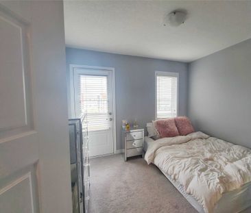 For Lease - 118 Daylily Lane, Kitchener, Ontario - Photo 3