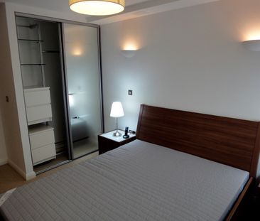 1 Bed Flat, Stanley Road, SW19 - Photo 1