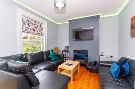 7 bedroom terraced house to rent - Photo 3