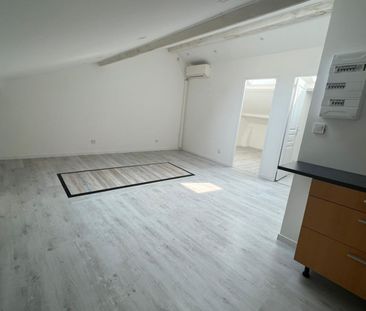 Location Appartement 2 pièces 25m² DRAGUIGNAN 83300 - Photo 1