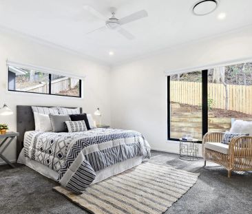 Luxury Executive Residence where Sophistication Meets Comfort - Photo 1