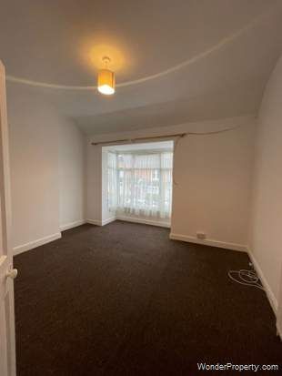 3 bedroom property to rent in Birmingham - Photo 5