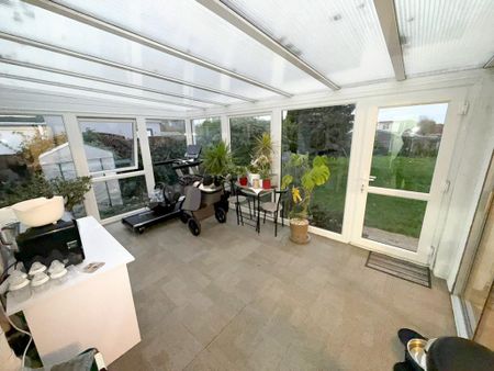 2 bedroom semi-detached bungalow to rent - Photo 3