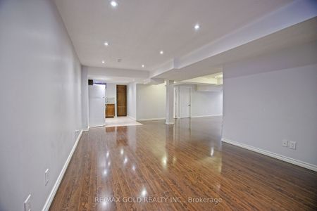 For Lease - 69 Calderstone Road, Brampton, Ontario - Photo 4