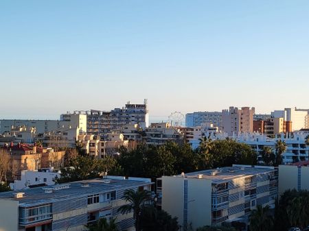 Piso de alquiler en Avenida Carlota Alessandri, 184, Montemar - Photo 4