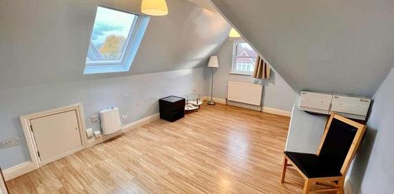 Hamilton Road, W5 - Photo 2