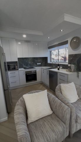 Shared 2 bedroom apartment in Southport - Photo 5