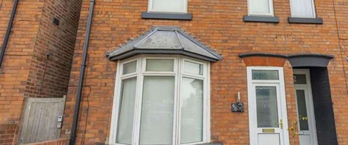 Station Road Room 2 - Photo 1