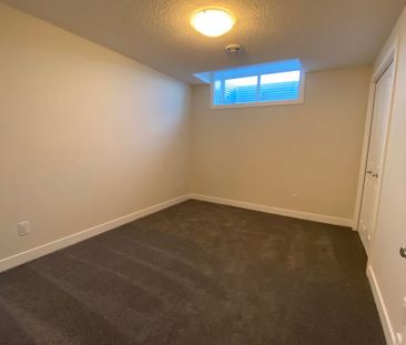 Brand-New 2 Bedroom Basement Suite in Wolf Willow – Private Entrance - Photo 5