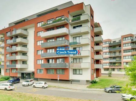 Pronájem bytu 1+kk s balkónem, 37 m - Photo 3