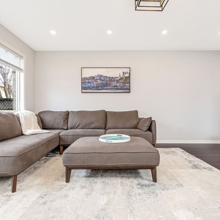 For Lease - 1617 Cartwright Crescent, Milton, Ontario - Photo 1