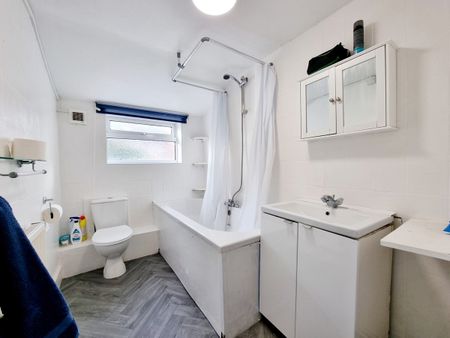 Property To Rent Argyle Street, St. Helens, WA10 | 2 Bedroom Terraced through Little Estate Agents - Photo 2