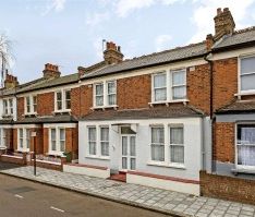 Grantham Road, London, SW9 - Photo 1