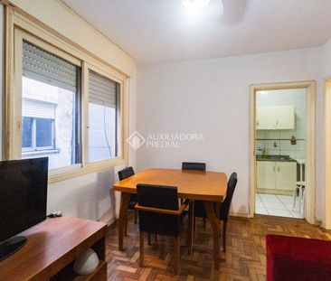 Apartamento com 2 quartos e 42m² para alugar em Petrópolis, Porto A... - Photo 3