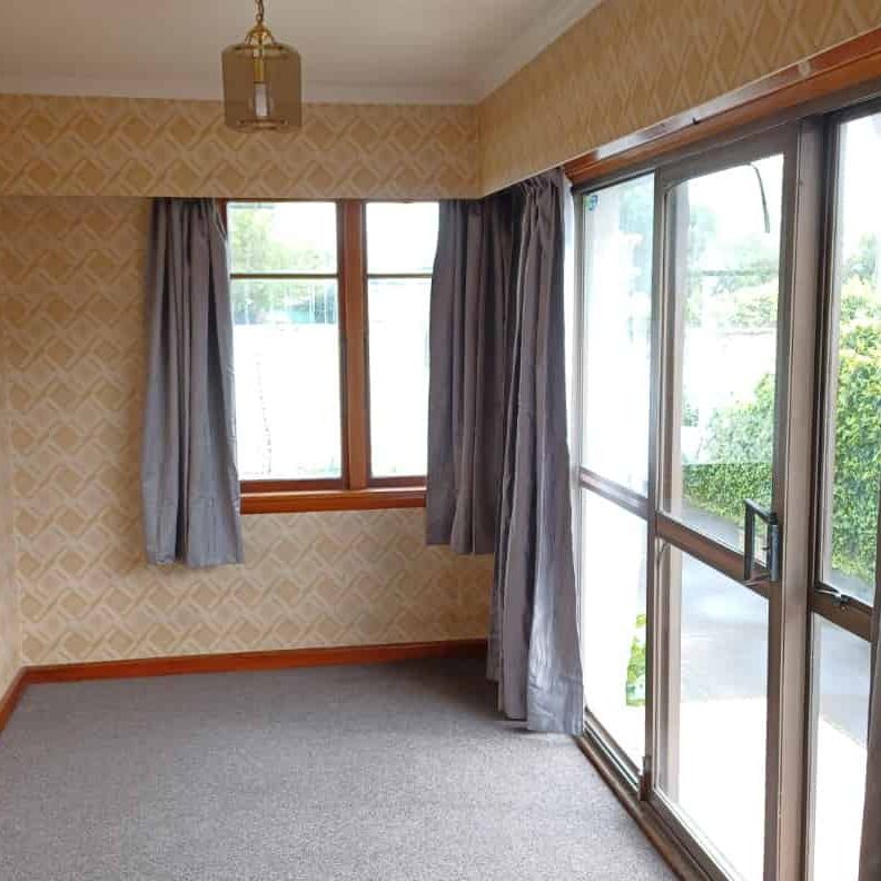 Three Double Bedroom Two Bathroom Home - Photo 1