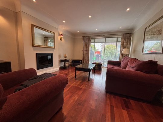 Gipsy Grove, Liverpool - Photo 1