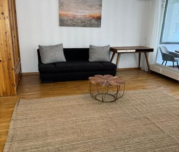 Direkt an der Spree-Charlottenburg: 1,5-Zimmer-Apartment - Photo 1