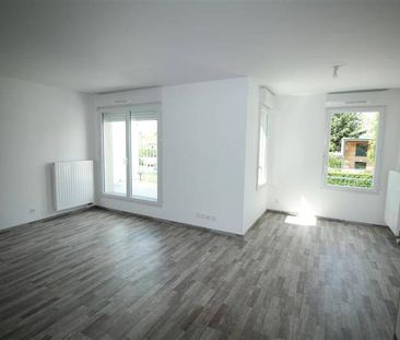 Appartement 3 pièces - - Photo 2