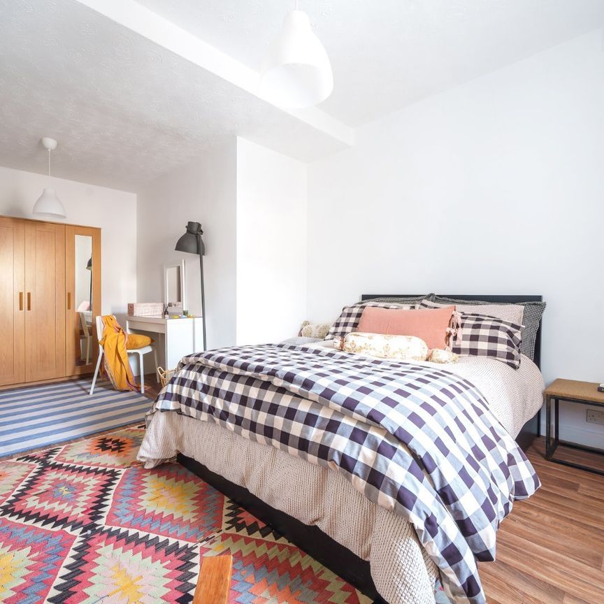 2 bedroom apartment to rent - Photo 1