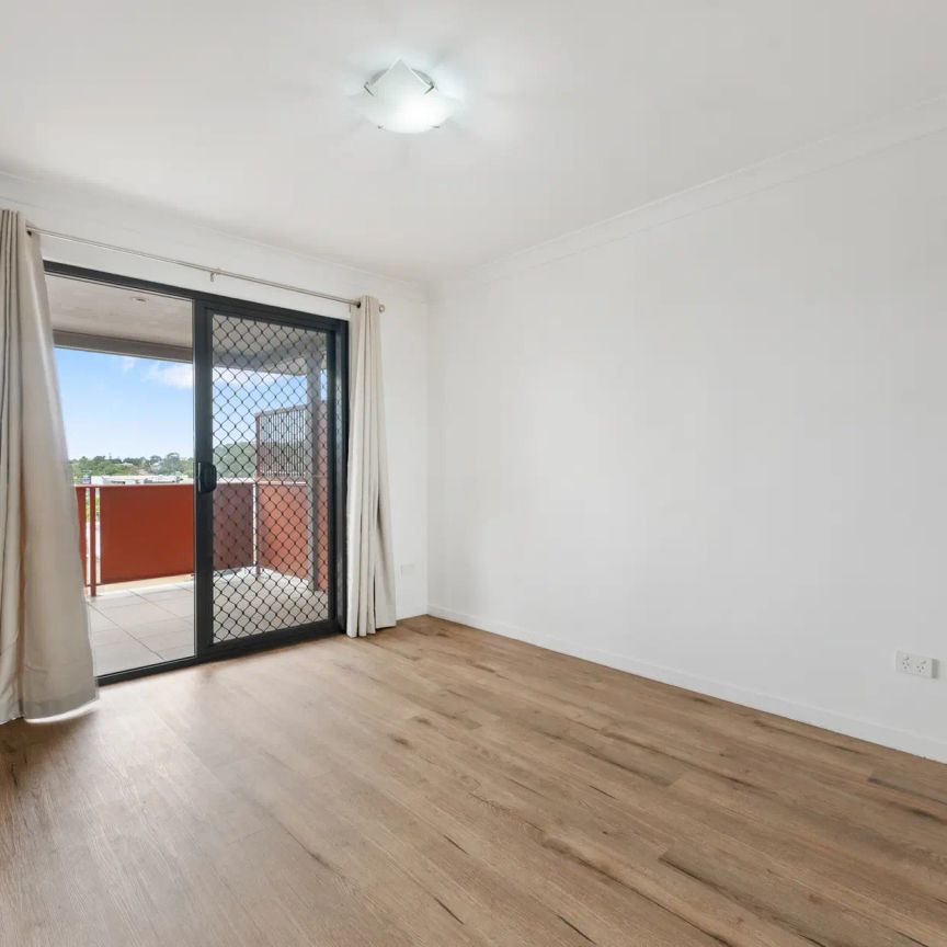 Location Location Location! - Photo 1