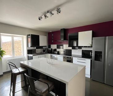 Appartement à louer 4 pièces • 100 m 2 Saint-Laurent-sur-Saône - Photo 1