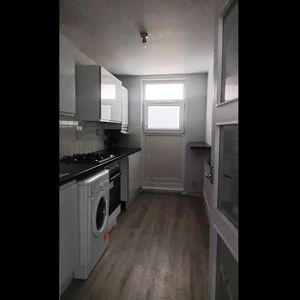 1 Bed Flat, Farnham Court, N16 - Photo 2