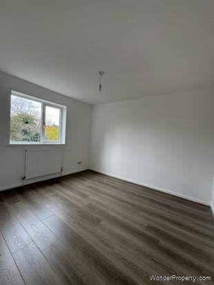 3 bedroom property to rent in Birmingham - Photo 4