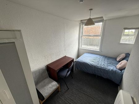 4 bedroom house to rent - Photo 5