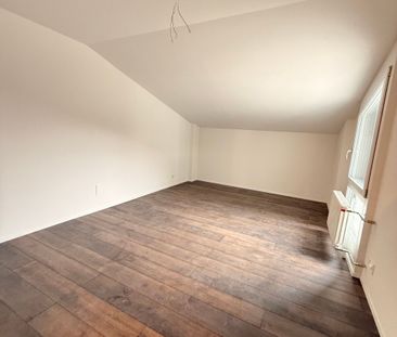 Modern 2.5-room apartment with pool - Foto 3