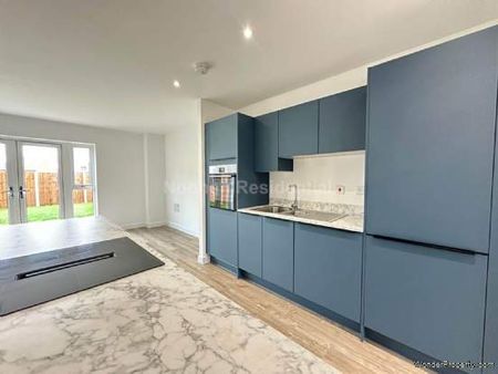 3 bedroom property to rent in St Neots - Photo 4