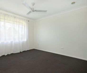2 Erbacher St Centenary Heights - Photo 5