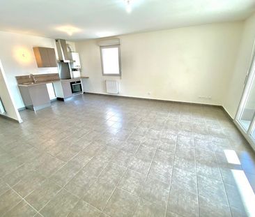 Location Appartement 3 pièces 65m² VILLEURBANNE 69100 - Photo 5