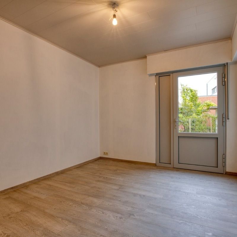 Instapklaar gelijkvloers appartement met 2 slaapkamers - Photo 1