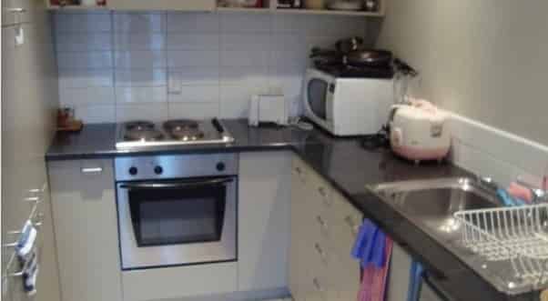 Fully Furnished Unit In Central Location - Photo 1