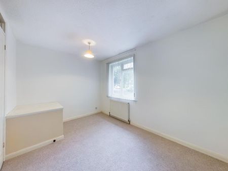 2 bedroom terraced house to rent - Photo 4