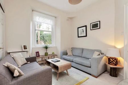 2 Bed Flat, Gardner's Crescent, EH3 - Photo 2