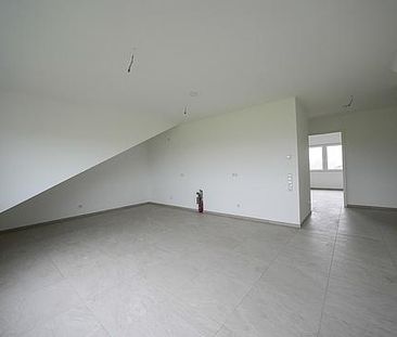 Hochwertige Dachgeschosswohnung in idealer Lage! - Foto 5