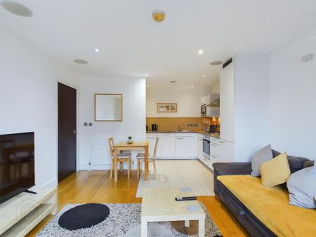 Apt 59 Custom House Square, 4 Ulster Street, Belfast, BT1 3EW - Photo 3