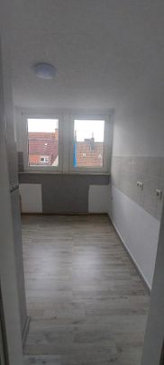 Renovierte 3 Zimm Dachgeschoss Wohnung in Dortmund Hafen - Photo 1