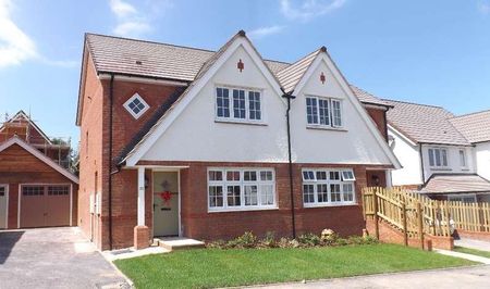 Blackmore Avenue, Bideford, EX39 - Photo 5