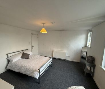 4 bedroom house to rent - Photo 5