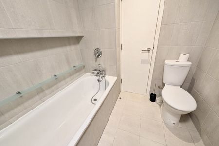 King Street - Photo 3