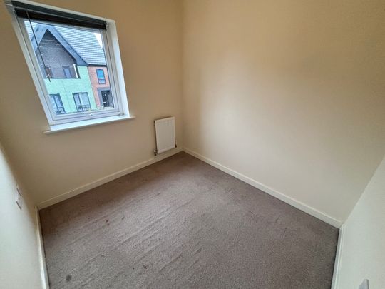 Hawthorn Avenue, Hull - Photo 1