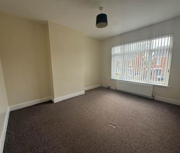 15 Kirklowe Drive, Upper Lisburn Road, Belfast, BT10 0LP - Photo 3