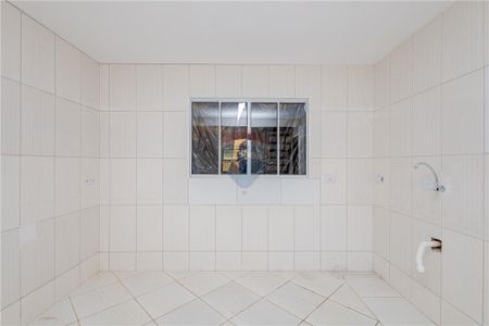 Sobrado 3 quartos, Águas Belas, São José dos Pinhais - R$ 2.300,00 - Foto 3