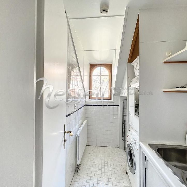 Charmant appartement dans une magnifique maison de maître - Photo 1