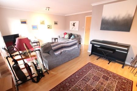 Partick Bridge Street, Partick - Photo 2