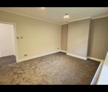 2 Bed Flat, West End Court, NW6 - Photo 1