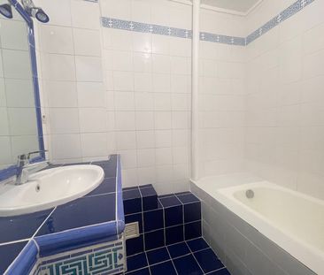 Location Appartement 2 pièces 47m² SAN MARTINO DI LOTA 20200 - Photo 5