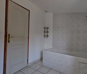 Location Maison 6 pièces 104m² CEBAZAT 63118 - Photo 3